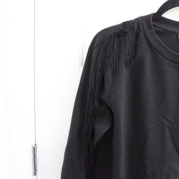 Levi's Women’s Black Crewneck Sweatshirt with Fringe Size Small - Picture 2 of 7